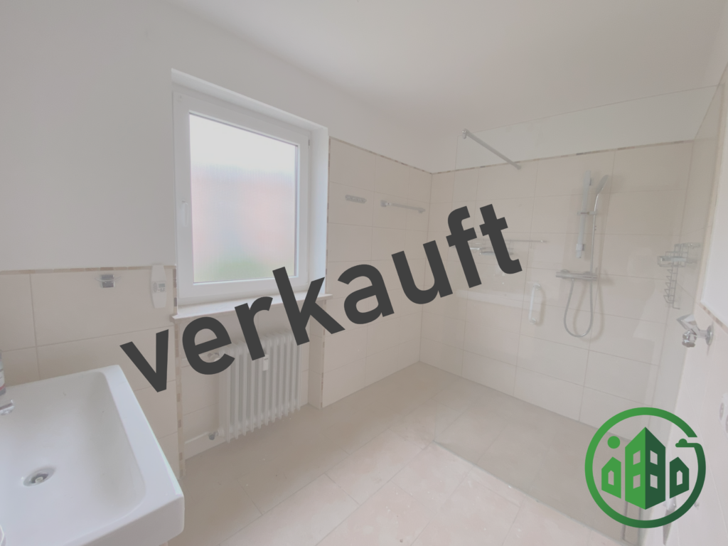 Helle Erdgeschosswohnung mit Garten, Tiefgaragenstellplatz und Tageslichtbad in ruhiger Lage Pfersee